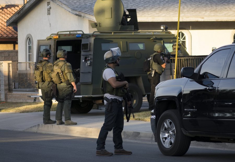 14 νεκροί στο μακελειό της Καλιφόρνια -Δραματικές μαρτυρίες [εικόνες] | iefimerida.gr 8