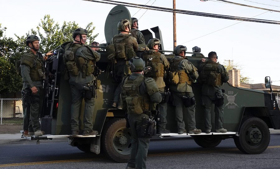 14 νεκροί στο μακελειό της Καλιφόρνια -Δραματικές μαρτυρίες [εικόνες] | iefimerida.gr 7