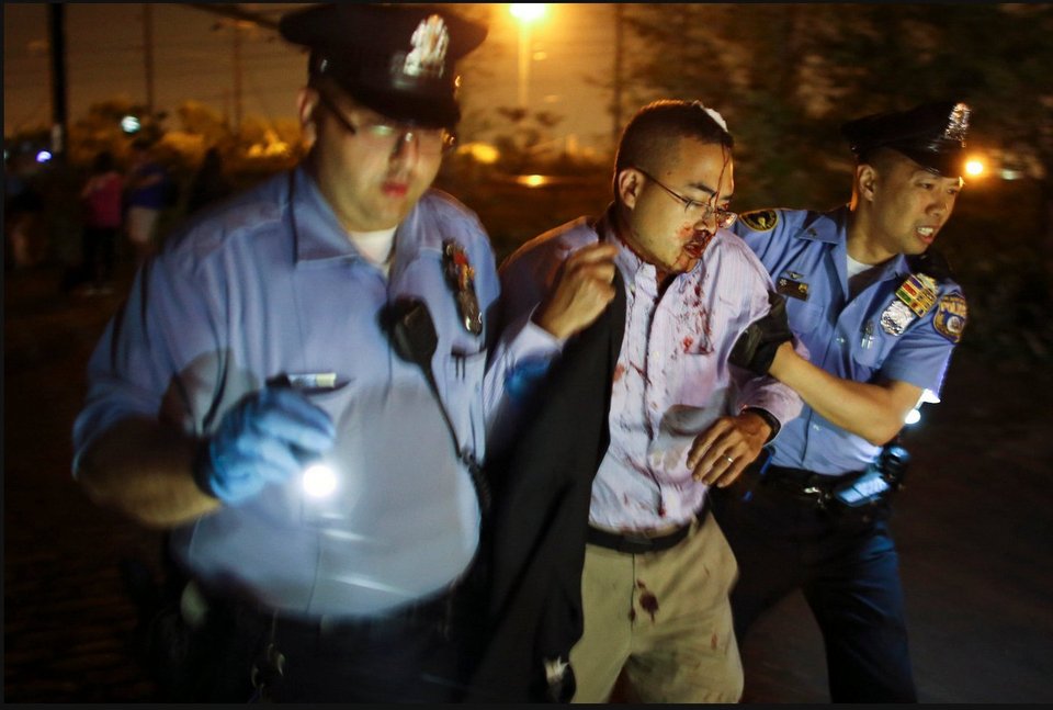 Τραγωδία στις ΗΠΑ: Τουλάχιστον 6 νεκροί και δεκάδες τραυματίες από εκτροχιασμό τρένου [εικόνες & βίντεο] | iefimerida.gr 6