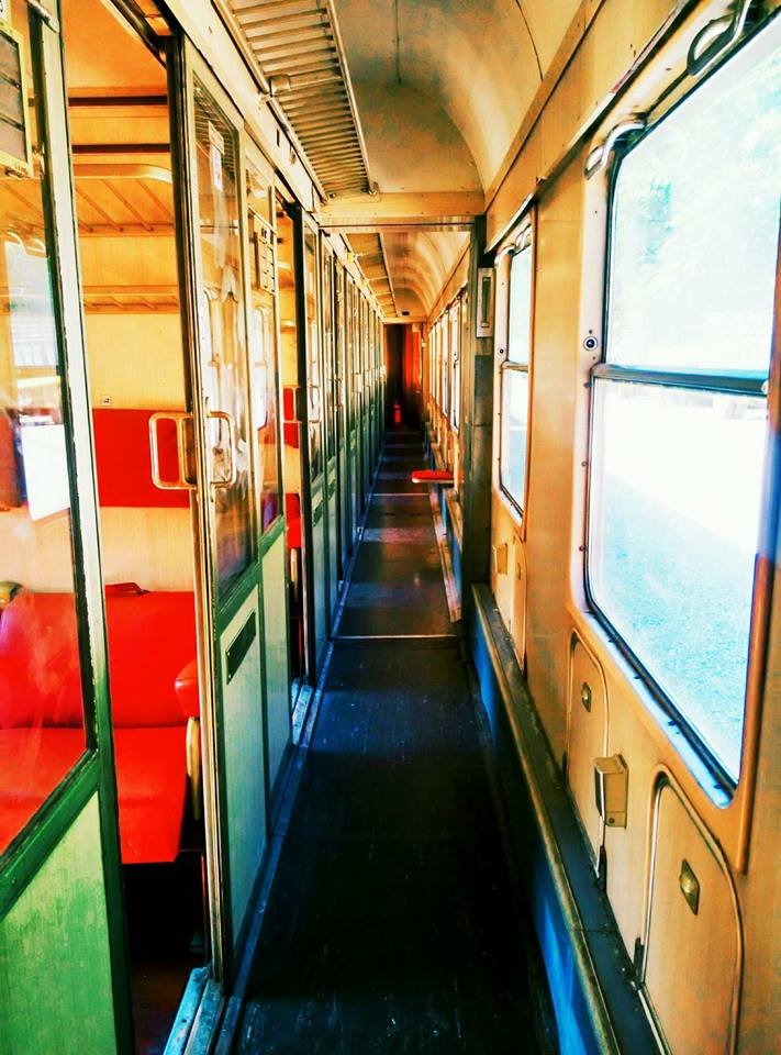 Καλλιτέχνες αναβιώνουν με τα έργα τους τις μεταγωγές στο κολαστήριο 