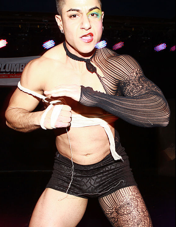 Τα τραγελαφικά καλλιστεία γυναικών που άλλαξαν φύλο και τώρα  διαγωνίζονται για την ανάδειξη του πιο σέξι άντρα [εικόνες]   | iefimerida.gr 5