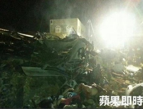 Νέα τραγωδία με 47 νεκρούς -Αεροσκάφος συνετρίβη σε σπίτια στην Ταϊβάν [εικόνες&βίντεο] | iefimerida.gr 4