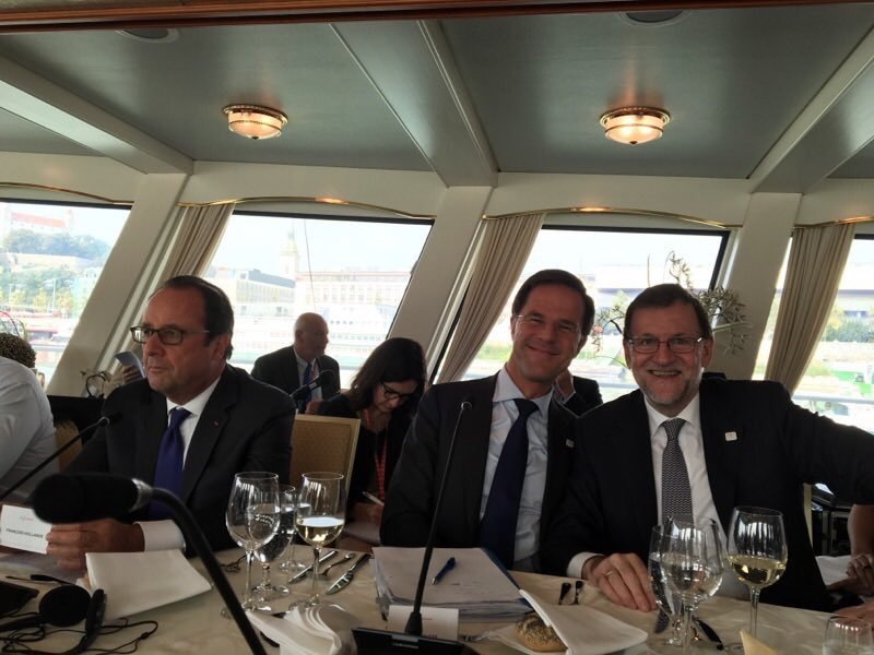 Κρουαζιέρα στον Δούναβη με λευκό κρασί για τους Ευρωπαίους ηγέτες [εικόνες] | iefimerida.gr 3