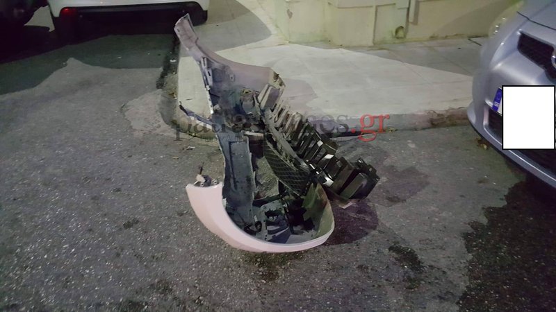 Πάτρα: Τρελή πορεία τζιπ στο κέντρο της πόλης -Επεσε πάνω σε 5 αυτοκίνητα [εικόνες] | iefimerida.gr 3