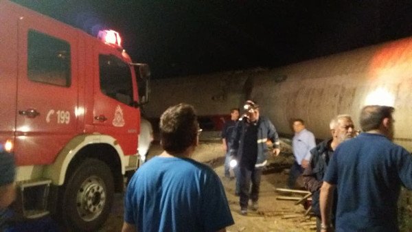 Σοκάρει η μαρτυρία επιβάτη του τρένου που εκτροχιάστηκε -Τι έγραψε στο Facebook [εικόνες] | iefimerida.gr 1