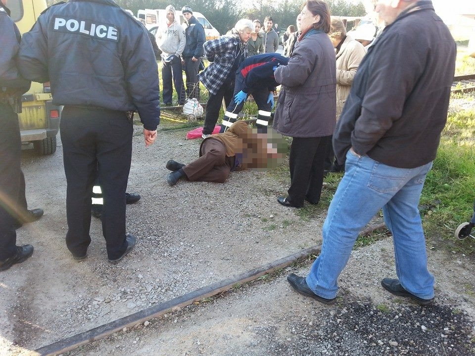 Πανικός στη Στυλίδα: Τρένο παρέσυρε ηλικιωμένο [εικόνες] | iefimerida.gr 1