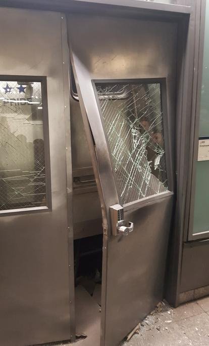 Εκτροχιασμός τρένου στο Μπρούκλιν -Τουλάχιστον 103 τραυματίες [εικόνες & βίντεο] | iefimerida.gr 1