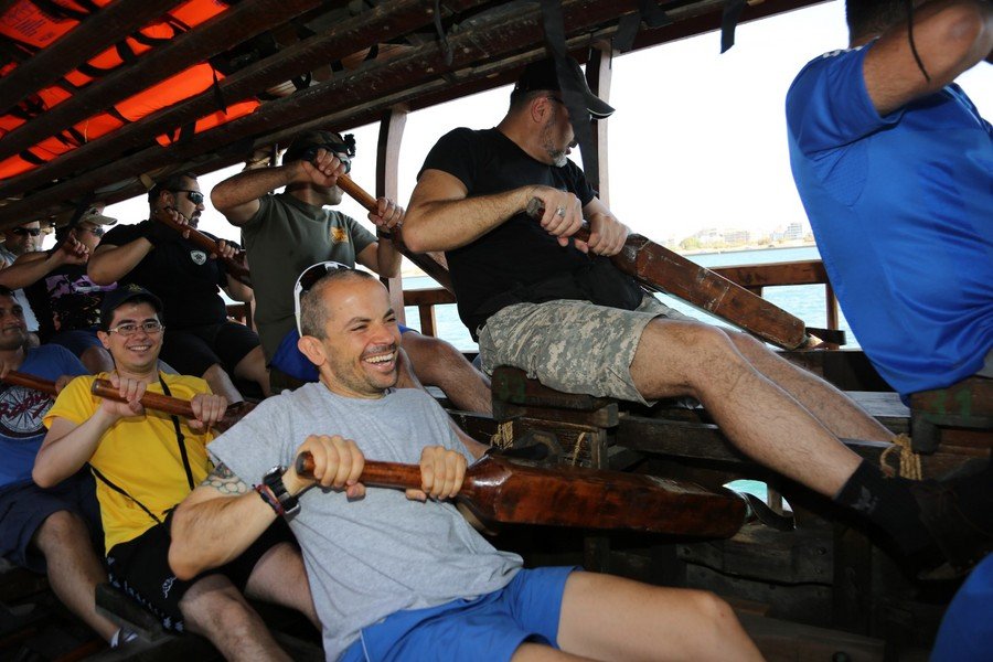 Αθηναίοι τράβηξαν κουπί σε τριήρη -Βόλτα στο παρελθόν, στον φαληρικό όρμο [εικόνες] | iefimerida.gr 2