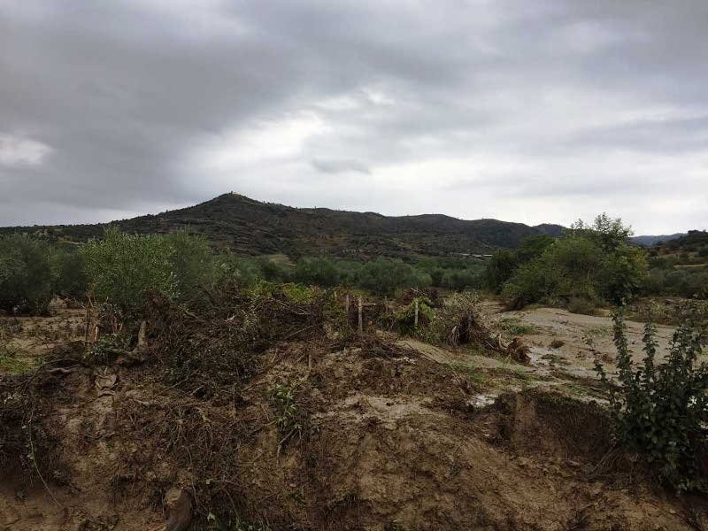 Τραγική εικόνα στα Τρίκαλα μετά από την κακοκαιρία -Κατολισθήσεις και πλημμύρες [εικόνες] | iefimerida.gr 1