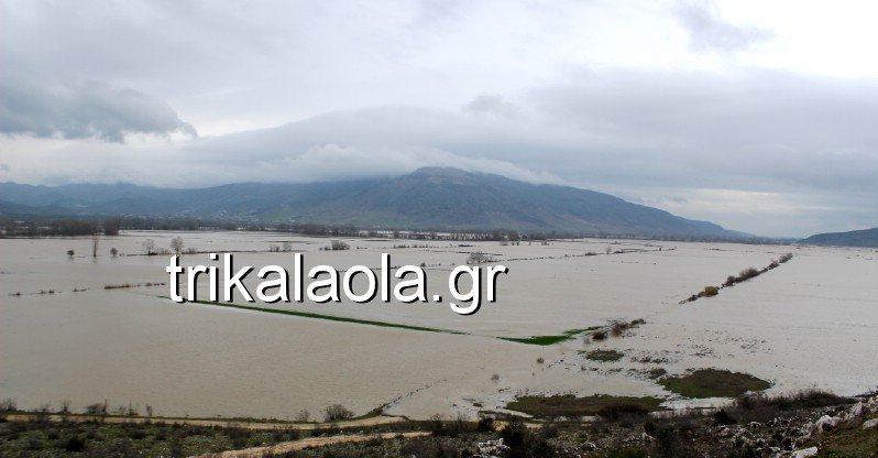 Πλημμύρισαν χιλιάδες στρέμματα από την κακοκαιρία στα Τρίκαλα- Κάμποι μοιάζουν με... θάλασσα [εικόνες & βίντεο] | iefimerida.gr 1