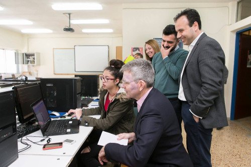  Ενθουσιασμένος με τα Τρίκαλα ο πρέσβης τον ΗΠΑ στην Ελλάδα -Πραγματοποίησε επίσκεψη [εικόνες] | iefimerida.gr 2
