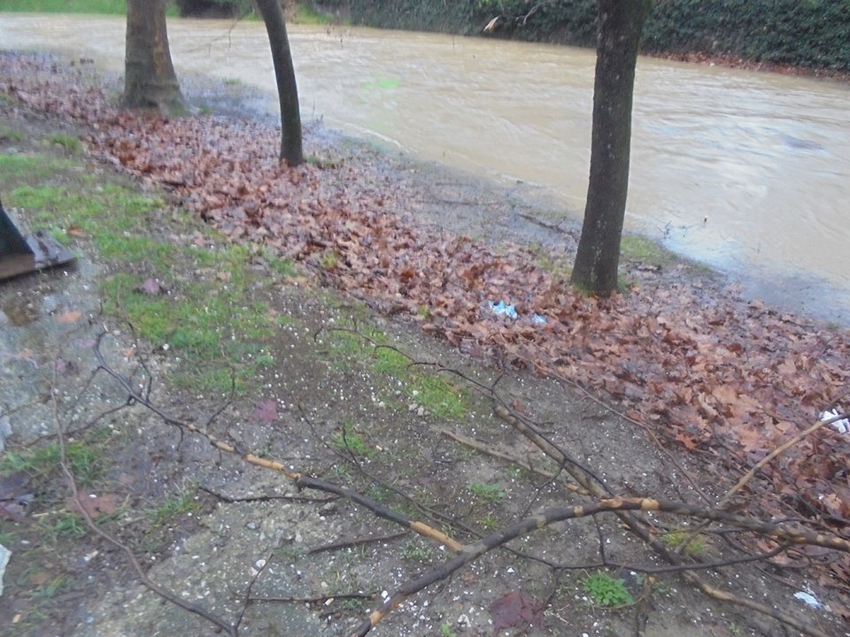 Στο ένα μέτρο το χιόνι στα Τρίκαλα -Πλημμύρες, Κατολισθήσεις, διακοπές ρεύματος [βίντεο] | iefimerida.gr 0