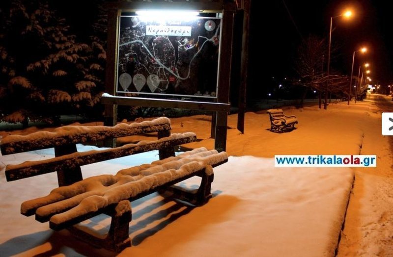 Στα λευκά η χώρα, προβλήματα από την κακοκαιρία – Χιόνια και χαμηλές θερμοκρασίες και σήμερα [εικόνες&βίντεο] | iefimerida.gr 7