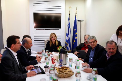 Γεννηματά: Θα καταθέσουμε τροπολογία για τη στήριξη των τριτέκνων | iefimerida.gr 0