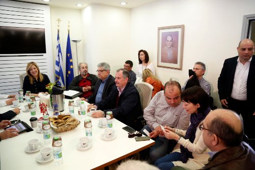 Γεννηματά: Θα καταθέσουμε τροπολογία για τη στήριξη των τριτέκνων | iefimerida.gr 1