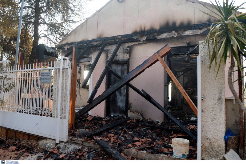 Νέες αναζωπυρώσεις στο Καπανδρίτι -Δάση, σπίτια και ΙΧ έγιναν στάχτη [εικόνες] | iefimerida.gr 16