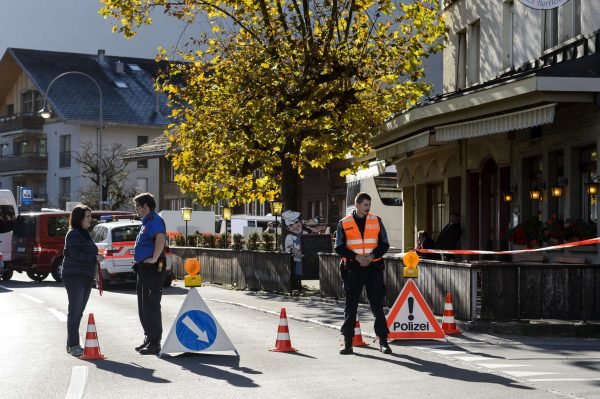 Ελβετία: Εκτέλεσε την πρώην σύζυγό του και το νέο της άνδρα και μετά αυτοκτόνησε [εικόνες] | iefimerida.gr 10