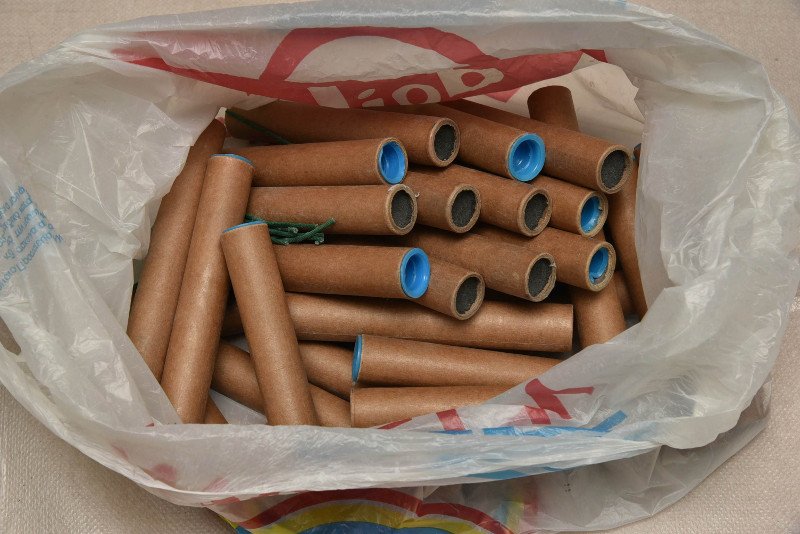 Τι βρήκε η αντιτρομοκρατική στις γιάφκες του 29χρονου: Πιστόλια, εκρηκτικά, έτοιμους φακέλους [εικόνες]  | iefimerida.gr 7