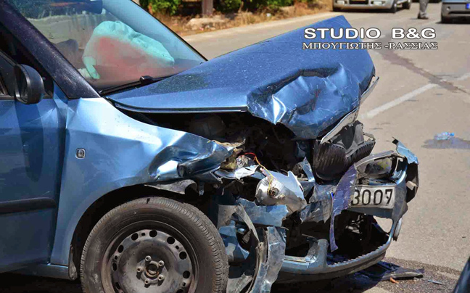 Τροχαίο στο Ναύπλιο με 10 τραυματίες -Πέντε παιδιά σε σοβαρή κατάσταση [εικόνες] | iefimerida.gr 0