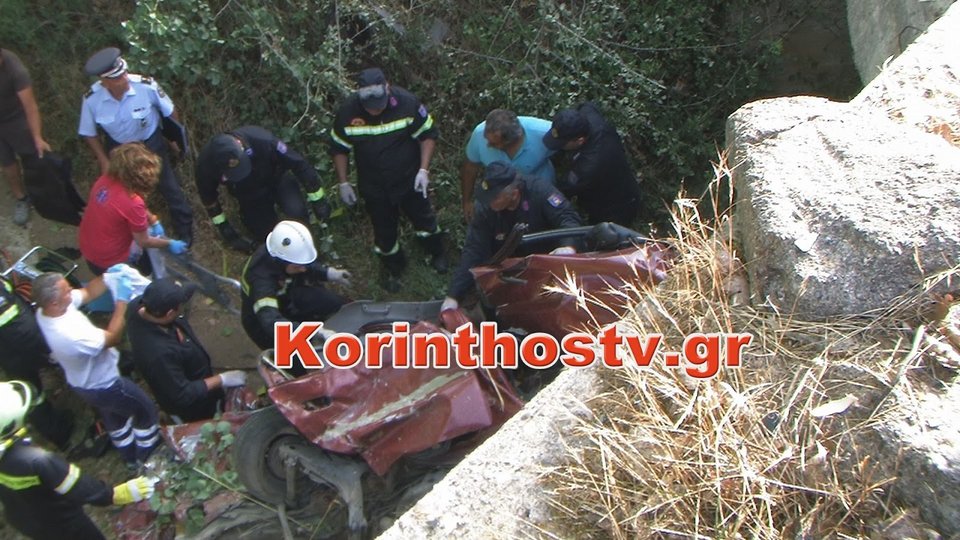 Τροχαίο με 2 νεκρούς στην Κόρινθο -Στην παλαιά εθνική οδό Κορίνθου-Πατρών [εικόνες & βίντεο] | iefimerida.gr 1