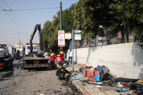 Η τρελή πορεία του Smart που έσπειρε τον θάνατο στην Π. Ράλλη -Εικόνες χάους μετά το δυστύχημα [εικόνες] | iefimerida.gr 10