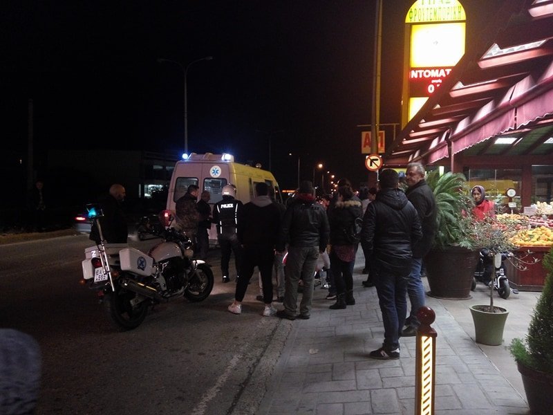 Σοβαρό τροχαίο στην Ε.Ο. Αθηνών-Πατρών -Μοτοσικλέτα παρέσυρε έγκυο [εικόνες] | iefimerida.gr 0