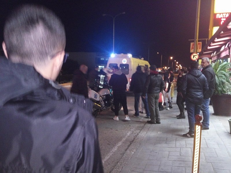 Σοβαρό τροχαίο στην Ε.Ο. Αθηνών-Πατρών -Μοτοσικλέτα παρέσυρε έγκυο [εικόνες] | iefimerida.gr 1