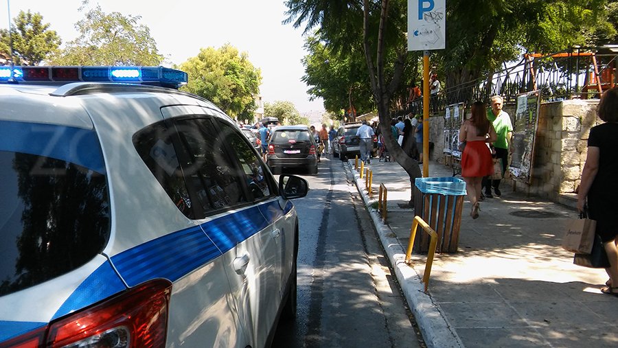 Χανιά: Αυτοκίνητο παρέσυρε 7χρονο αγοράκι -Μεταφέρθηκε στο νοσοκομείο [εικόνες] | iefimerida.gr 2