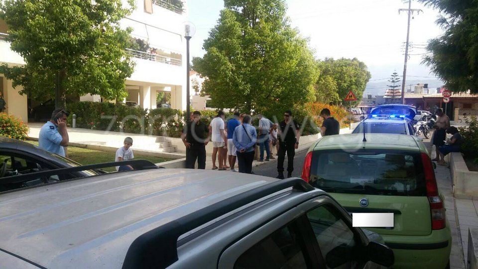 Παρολίγον τραγωδία στα Χανιά: Μητέρα παρέσυρε τον 8χρονο γιο της με το αυτοκίνητο [εικόνες] | iefimerida.gr 1