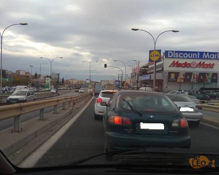 Σοβαρό τροχαίο με έναν νεκρό σημειώθηκε νωρίτερα το πρωί στη Θεσσαλονίκη, στην εξωτερική περιφερειακή