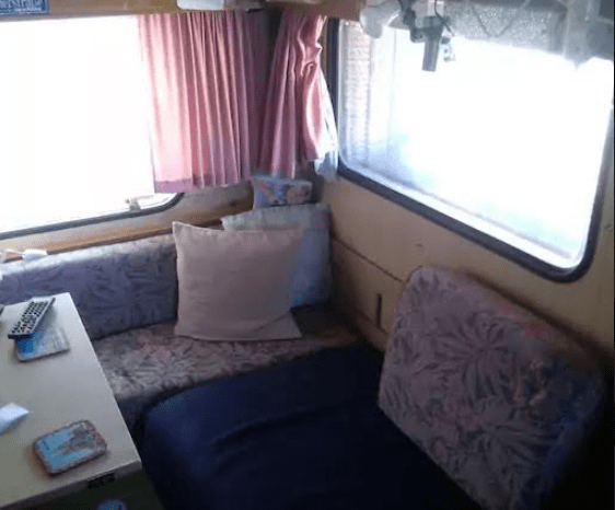 Το πιο περίεργο σπίτι που μισθώθηκε στα Χανιά μέσω Airbnb -Δεν έμεινε μέρα ξενοίκιαστο [εικόνες] | iefimerida.gr 2