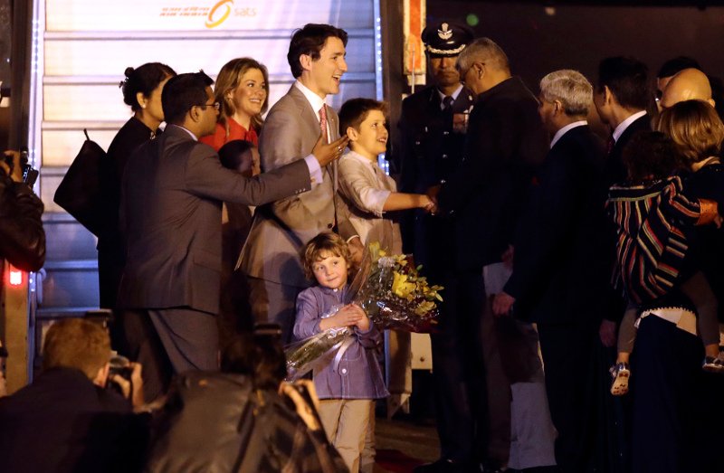 Για αυτές τις φωτογραφίες όλοι λένε ότι ο μικρός γιος του Τριντό είναι χειρότερος από τον... Ντένις τον Τρομερό! [εικόνες] | iefimerida.gr 4