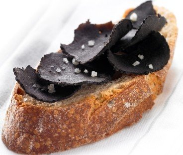 Μαύρα διαμάντια: Γιατί οι τρούφες στοιχίζουν 200 δολάρια το γραμμάριο [εικόνες] | iefimerida.gr 1