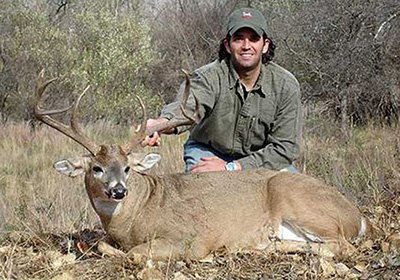 Σάλος με τους γιους του Τραμπ που σκοτώνουν άγρια ζώα στην Αφρική [εικόνες] | iefimerida.gr 4