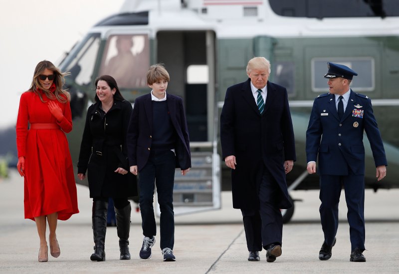 Πεθερόπληκτος και ο Τραμπ -Το Σαββατοκύριακο έκανε διακοπές μαζί με τους γονείς της Μελάνια [εικόνες] | iefimerida.gr 15