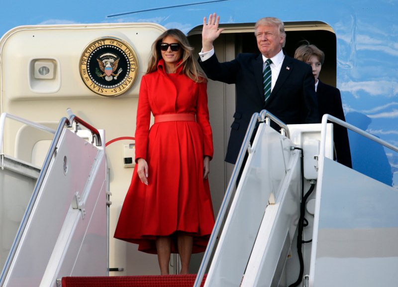 Πεθερόπληκτος και ο Τραμπ -Το Σαββατοκύριακο έκανε διακοπές μαζί με τους γονείς της Μελάνια [εικόνες] | iefimerida.gr 2