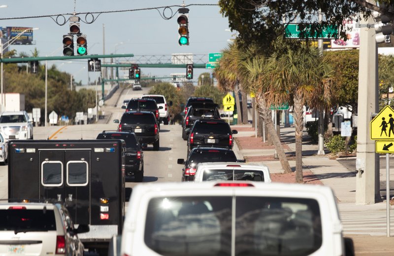 Πεθερόπληκτος και ο Τραμπ -Το Σαββατοκύριακο έκανε διακοπές μαζί με τους γονείς της Μελάνια [εικόνες] | iefimerida.gr 8