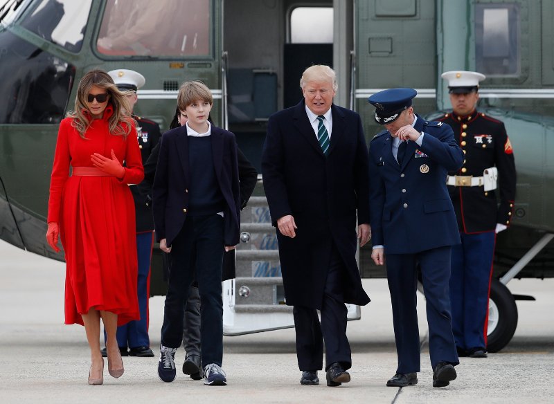 Πεθερόπληκτος και ο Τραμπ -Το Σαββατοκύριακο έκανε διακοπές μαζί με τους γονείς της Μελάνια [εικόνες] | iefimerida.gr 14
