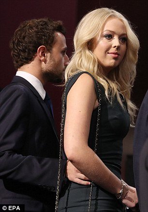 Αυτή είναι η... ξεχασμένη κόρη του Τραμπ -Με τον Δημοκρατικό σύντροφό της στο συνέδριο των Ρεπουμπλικανών! [εικόνες] | iefimerida.gr 0