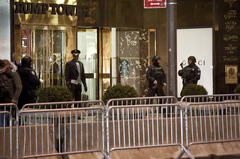 Κι όμως: To FBI παρακολουθούσε τον ουρανοξύστη του Τραμπ -Tο 2013 | iefimerida.gr 0