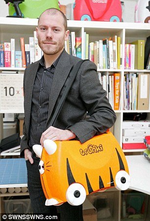 Πώς αυτός ο άντρας έγινε πάμπλουτος από μια απλή ιδέα -Το καινοτόμο προϊόν που ζήλεψαν οι ανταγωνιστές του [εικόνες] | iefimerida.gr 0