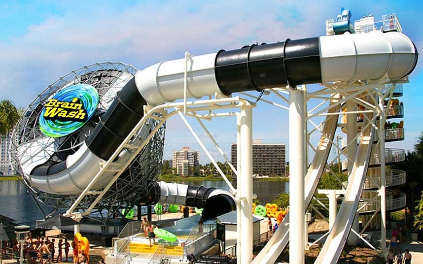 Βουτιές για... τολμηρά παιδιά - Οι πιο εντυπωσιακές νεροτσουλήθρες του κόσμου [εικόνες] | iefimerida.gr 2