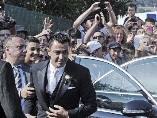 Η Μπαρτσελόνα πήγε σε γάμο – Ο Τσάβι έβαλε στεφάνι και φεύγει για Σεϋχέλλες [εικόνες] | iefimerida.gr 1