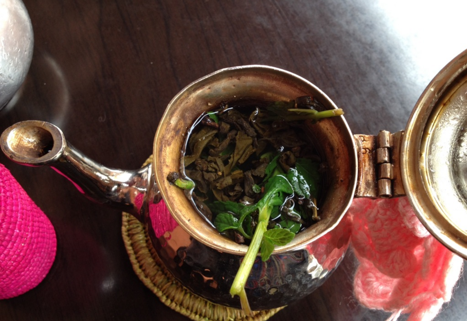 Ο γύρος του κόσμου σε ένα φλιτζάνι τσάι: Τι αφεψήματα πίνουν σε κάθε χώρα [εικόνες] | iefimerida.gr 1