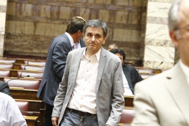 Με νέο λουκ ο Τσακαλώτος -Κουρεμένος και με καλό σακάκι [εικόνες] | iefimerida.gr 4