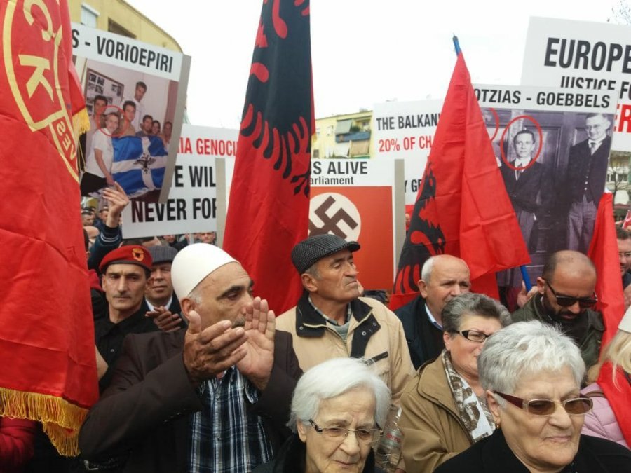 Προκαλούν οι Τσάμηδες της Αλβανίας -Ο «Κοτζιάς-Γκαίμπελς» και η «γενοκτονία»! [εικόνες] | iefimerida.gr 0