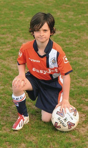 Στα πόδια 11χρονου παιδιού-θαύμα «σφάζονται» Αρσεναλ, Τότεναμ και Τσέλσι [εικόνες] | iefimerida.gr 1