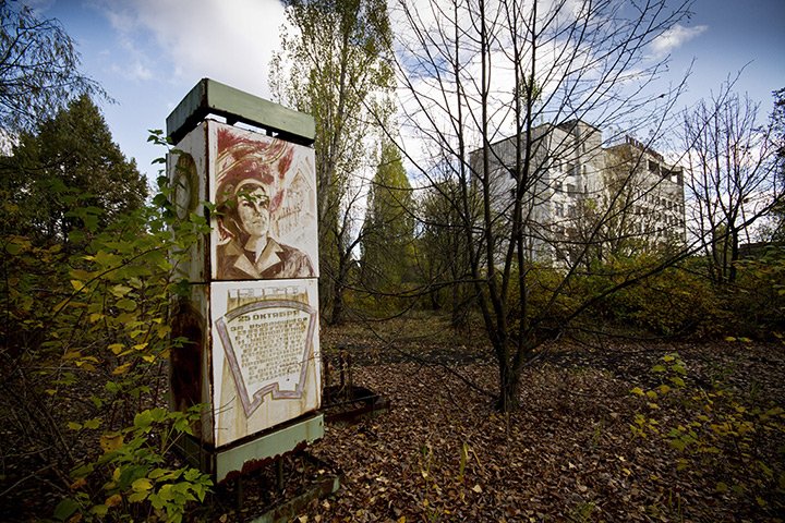 Συγκλονιστικές φωτογραφίες από την πόλη - φάντασμα δίπλα στο Τσέρνομπιλ [εικόνες] | iefimerida.gr 3