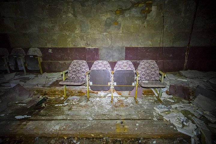 Συγκλονιστικές φωτογραφίες από την πόλη - φάντασμα δίπλα στο Τσέρνομπιλ [εικόνες] | iefimerida.gr 6