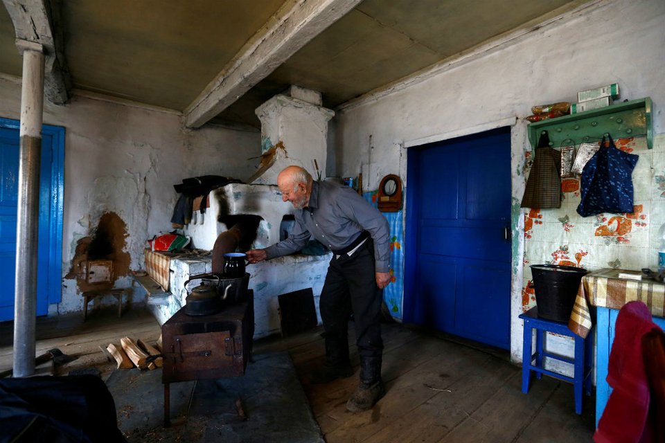 «Ο τελευταίος του Τσέρνομπιλ» -Πώς είναι ο άνθρωπος που δεν το εγκατέλειψε ποτέ [εικόνες] | iefimerida.gr 12